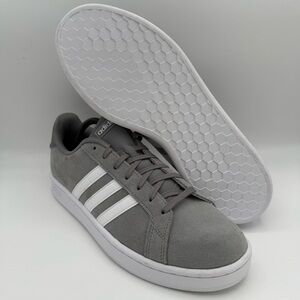 NWT Men’s Adidas Grand Court Gray White Suede Cloudfoam Athletic Sneakers Sz 11